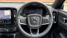 Volvo XC40 2.0 B3P Plus Black Edition 5dr Auto Petrol Estate